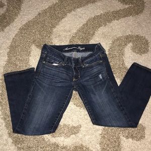 American Eagle cropped jeans